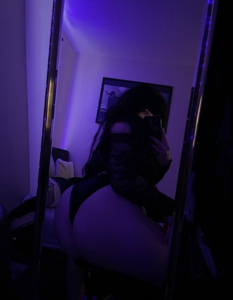 Crucifixlex model naked galleries