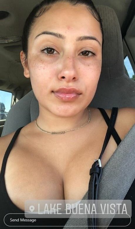 Victoriaines model sexy pics