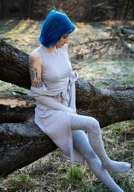 Laaurekk erotic pornstar pics