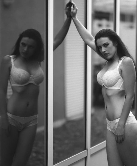 Fine Wolfanguar pornstar nude pic