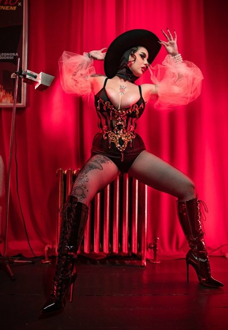 Ramona Slick pornographic actress photo