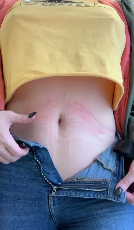 Kittyhouseknife star naked picture