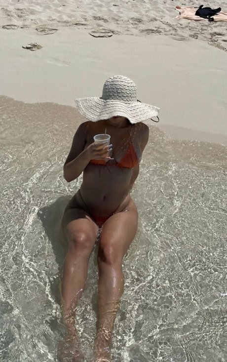 foreignmatee sexy pornstar gallery