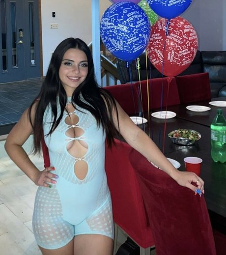 foreignmatee star perfect pic