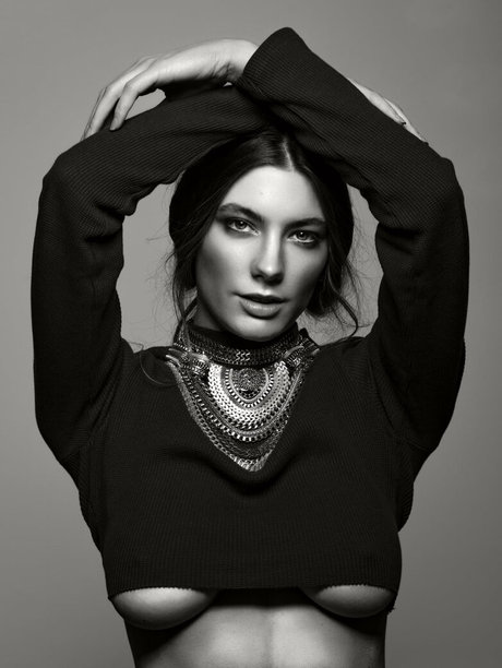 Lea Chloe high quality pornstar pics