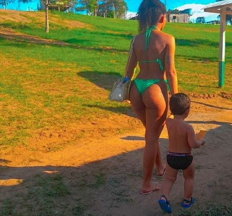 Carla Dias model hot galleries