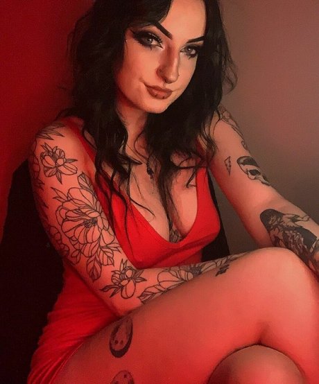 dropdeadroses pornographic star photo