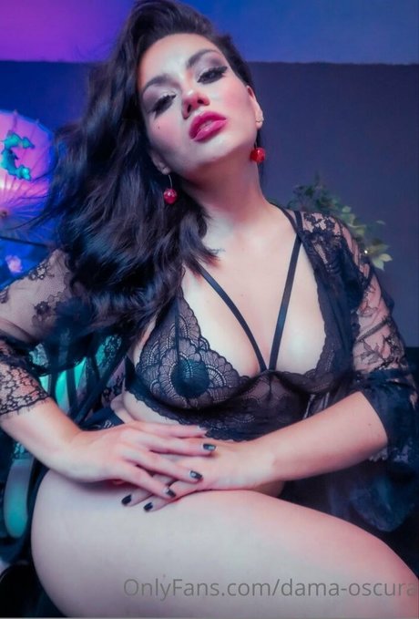 Dama Oscura free star galleries