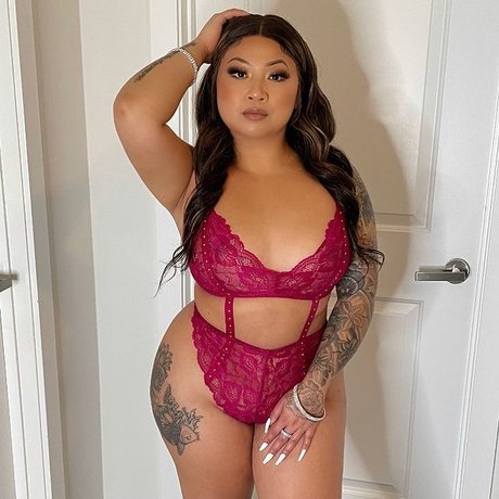 simplyyyj model nudes photos