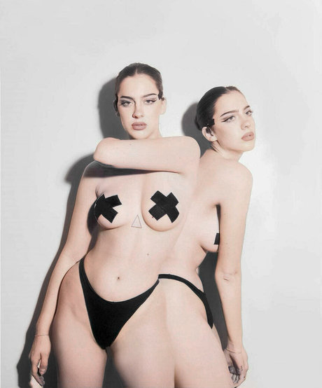 illumitatiana pornstar beautiful image