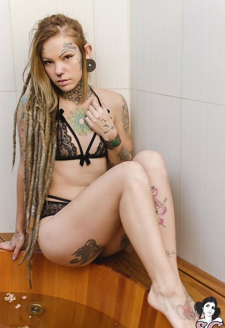 paulam star exclusive img