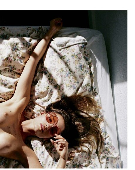 Roos Van Montfort model art images