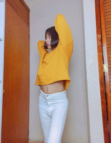 Brunett star nudes pic