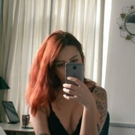 Fahwn model nudes picture