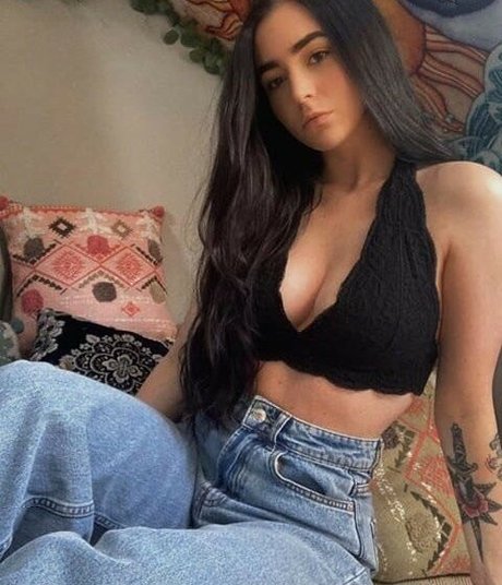 kourtneyxpaige model pics