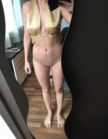 Carina Schwarz erotic star pics