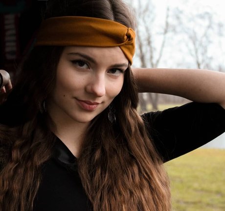 Jasmin Lutke porn actress pic