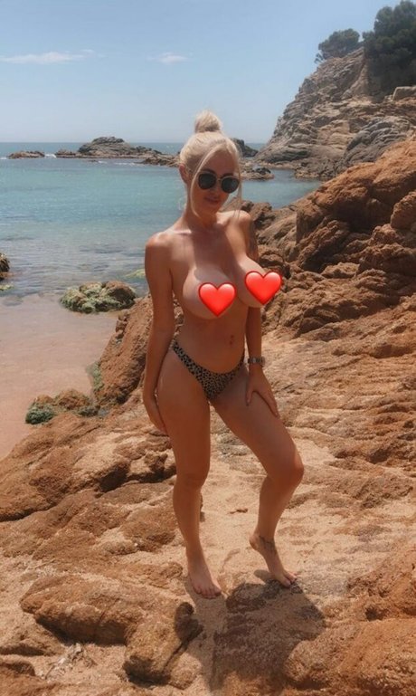 anna whitebunny free model gallery