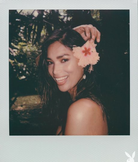 Geena Rocero model erotic img