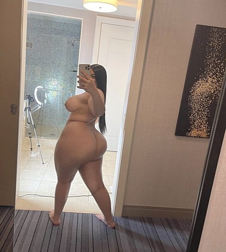 Kate Strada sexy pornstar img