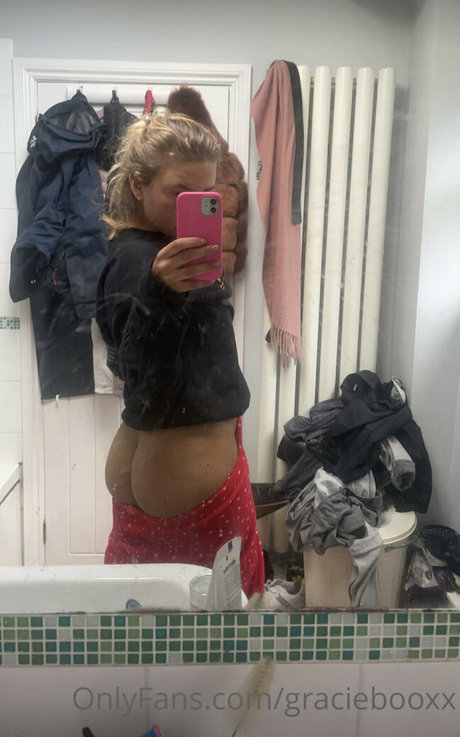 Graciebooxx model exclusive picture