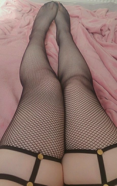 Rose Jibril model pornographic picture