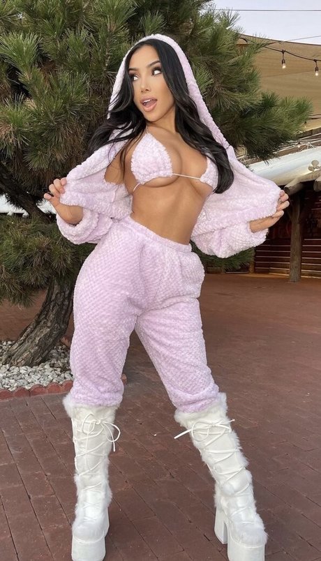 Racquel Symons model sex gallery