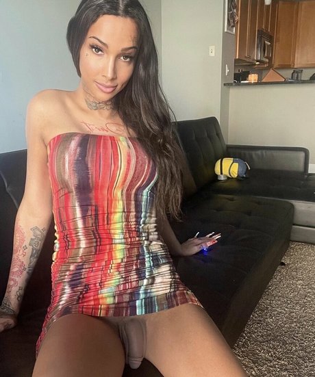 Thejadedoll sex model pic