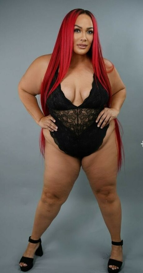 Nia Jax Lina Fanene model pornographic galleries