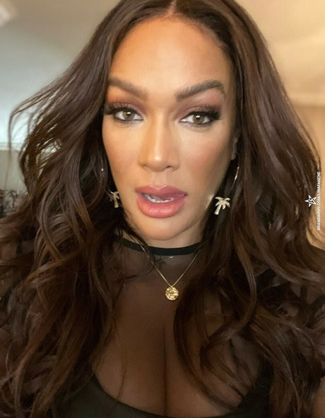 Nia Jax Lina Fanene sexy star archive