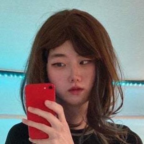 Mingsuwu hot model img