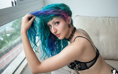 Biahallier model free pics