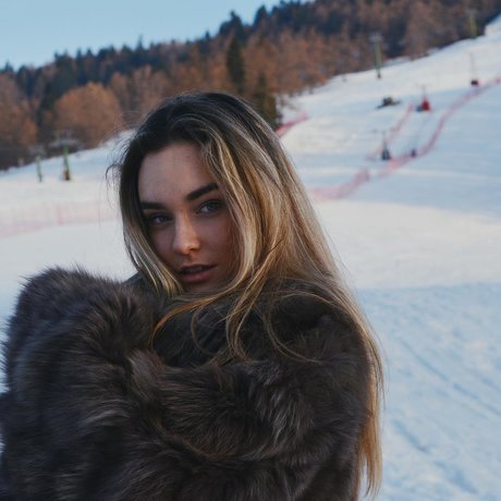 Elena Berri sex actress image