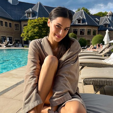 Sandra Dziwiszek star xxx picture