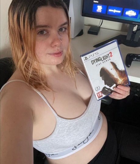 WolfyPlays00 star exclusive photos