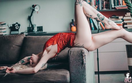 serenna beautiful actress images