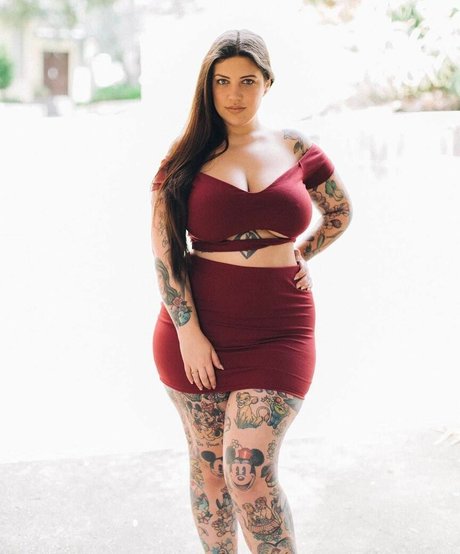 Nikki Hunter pornstar top img