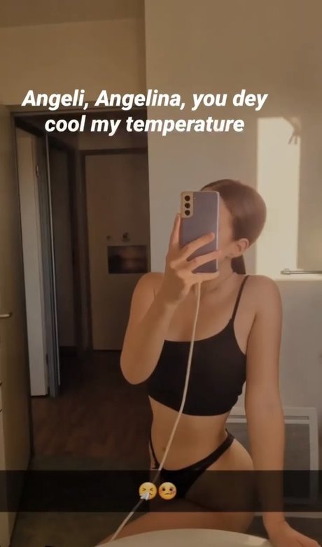 Astrid Guy nude star archive