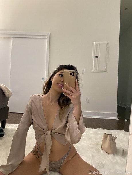 Xoxojoce model pretty img