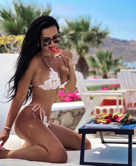 ilailonaa pornstar exclusive image