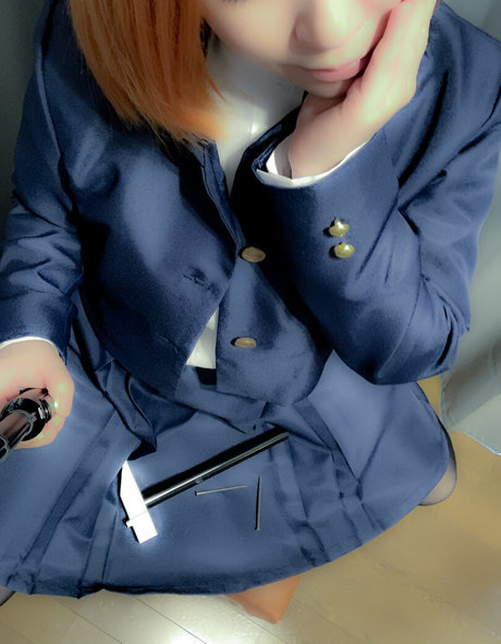 Boyish Mikan nude model pic