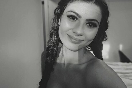 Rare Rose sexy pornstar img