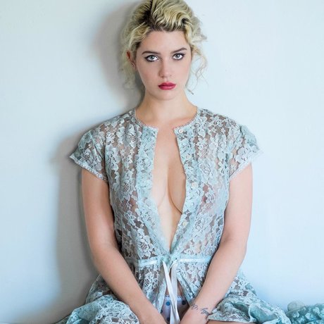 Mckenzie Eckels star perfect picture