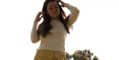 Alexis Naiomi model top img