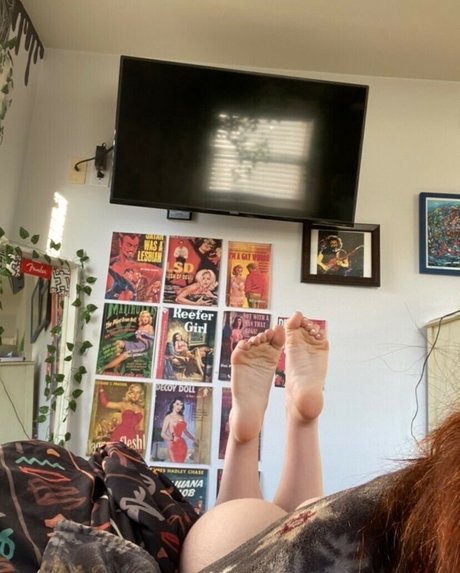 Dumbk1tten pornstar naked img