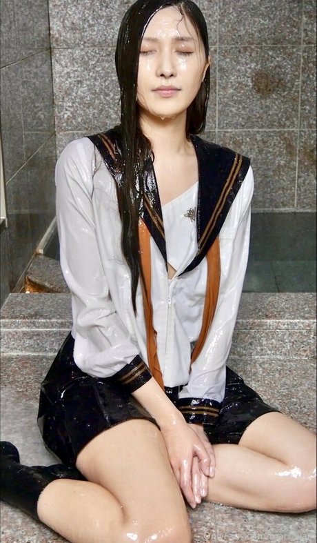 mari wam star art archive