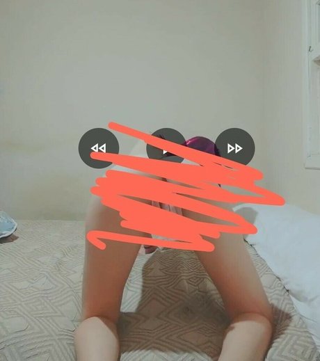 emmyan purr nude model pic