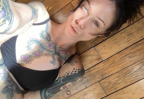 Lucy Everleigh pornstar xxx image