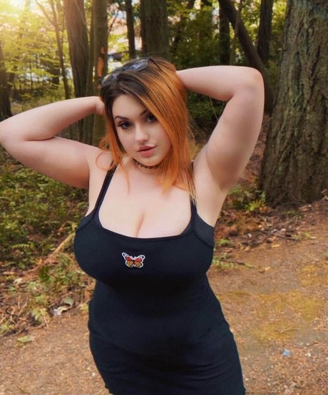 eileenexy model hd picture