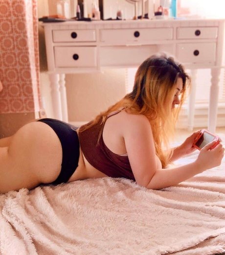 naked trans onlyfans exclusive photos